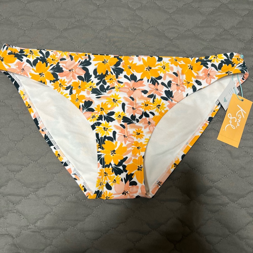 Brand new Kona Sol bikini bottom, multi-color, size M